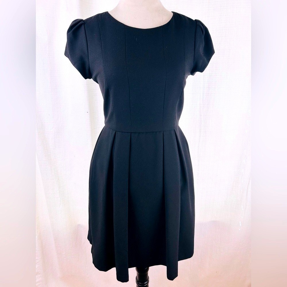 Zara Basic Black Fit Flare Pleated Short Sleeve Puff Midi Dress Women's XS